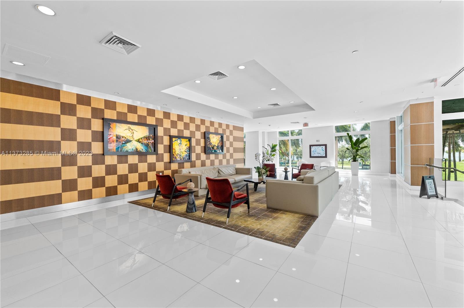 1800 N Bayshore Dr Unit: 3506