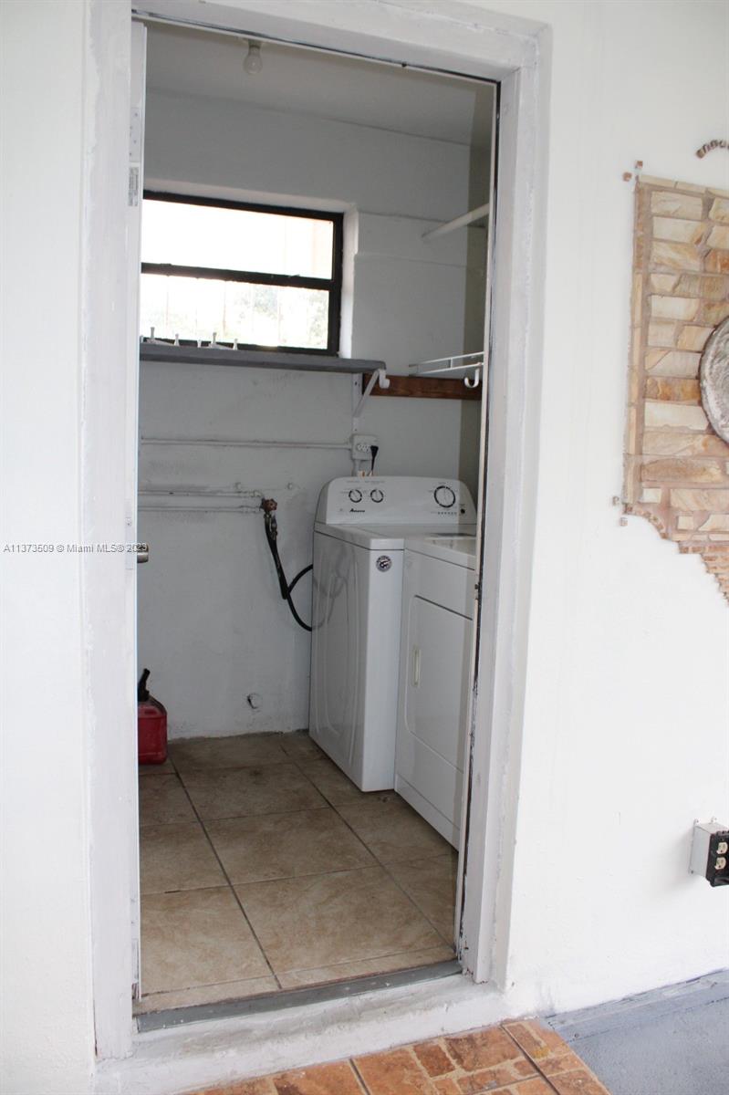 2181 NW 97th St Unit: 0