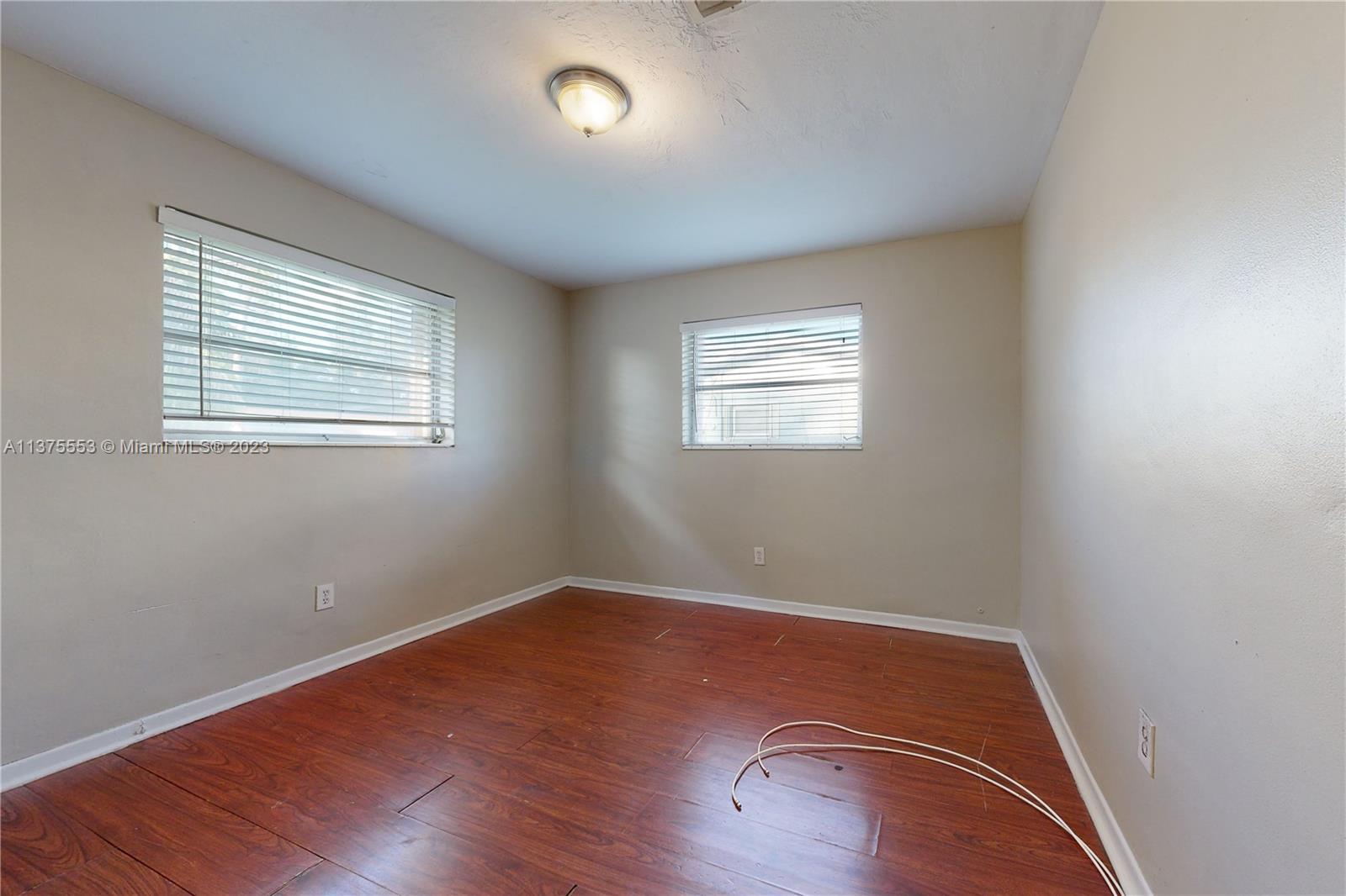 311 NW 206th Ter