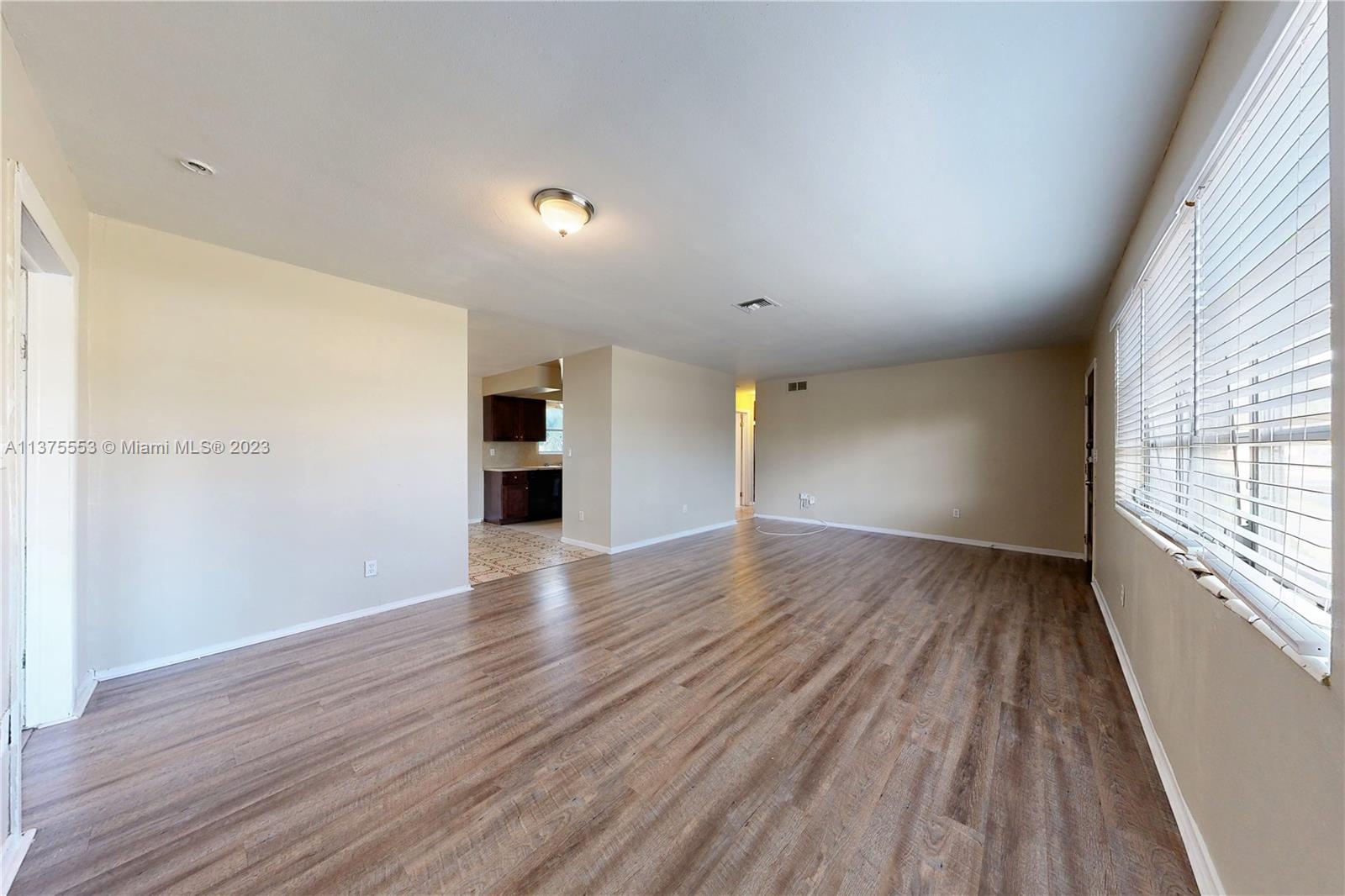311 NW 206th Ter
