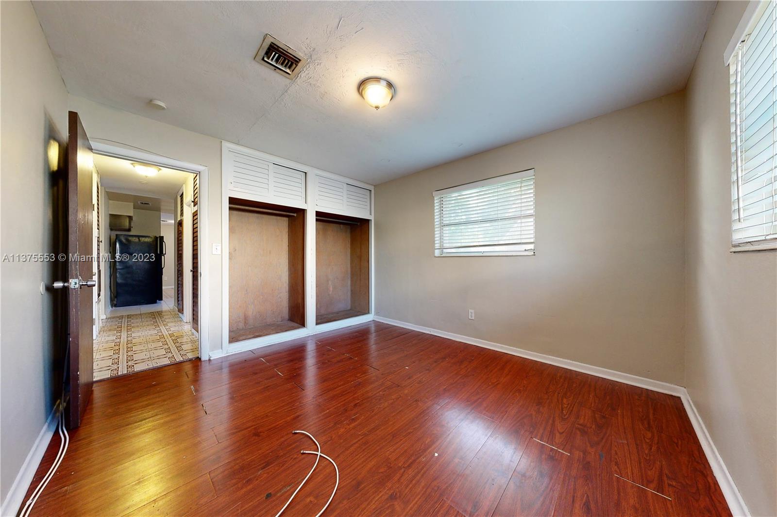 311 NW 206th Ter