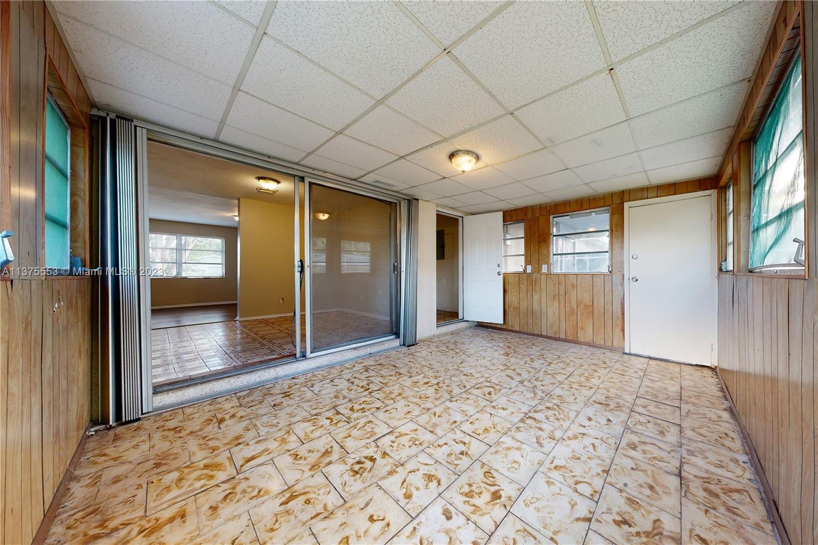 311 NW 206th Ter