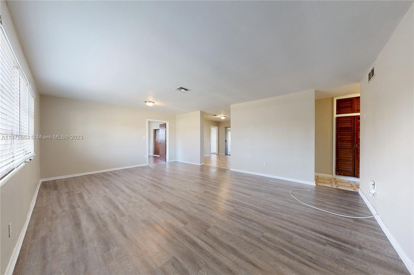 311 NW 206th Ter