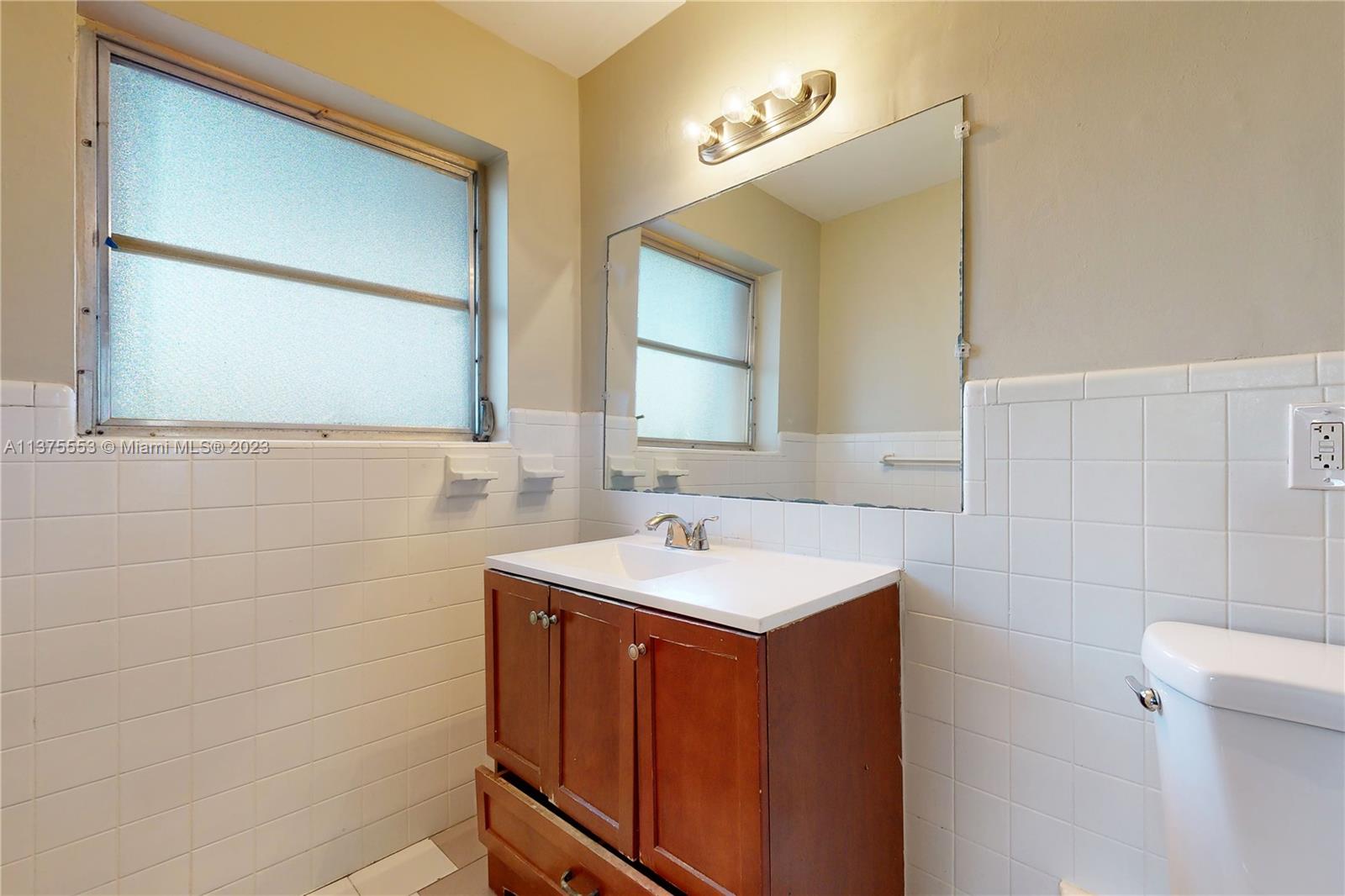 311 NW 206th Ter