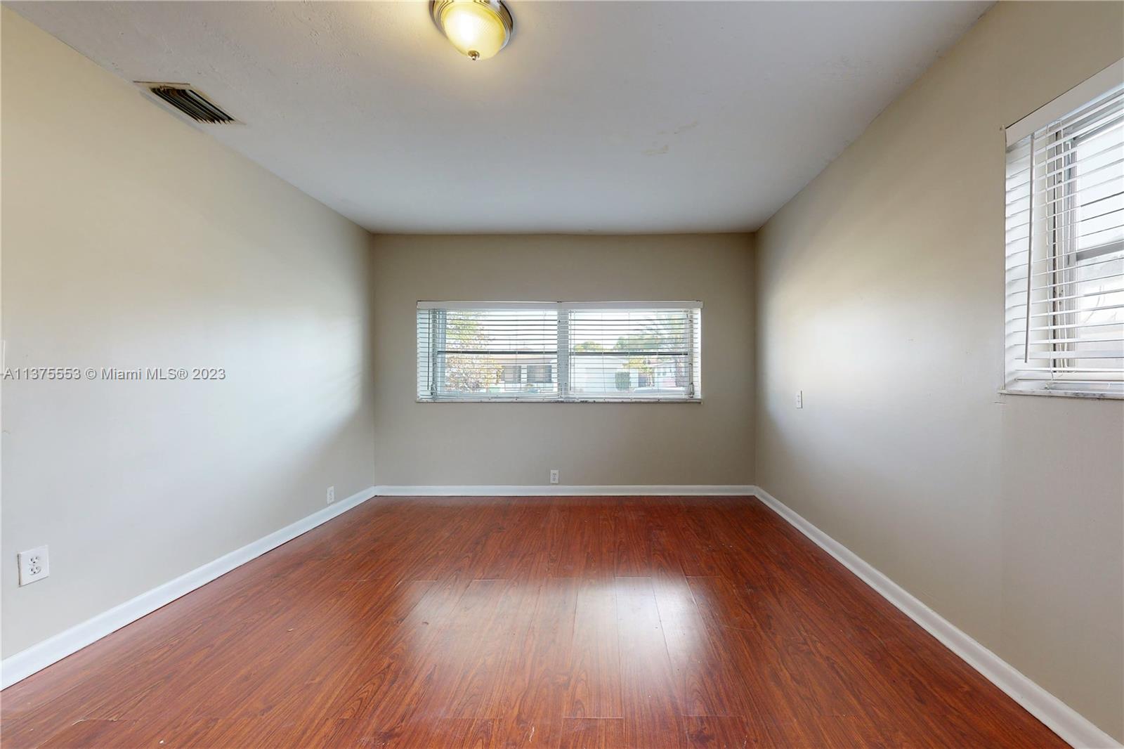 311 NW 206th Ter