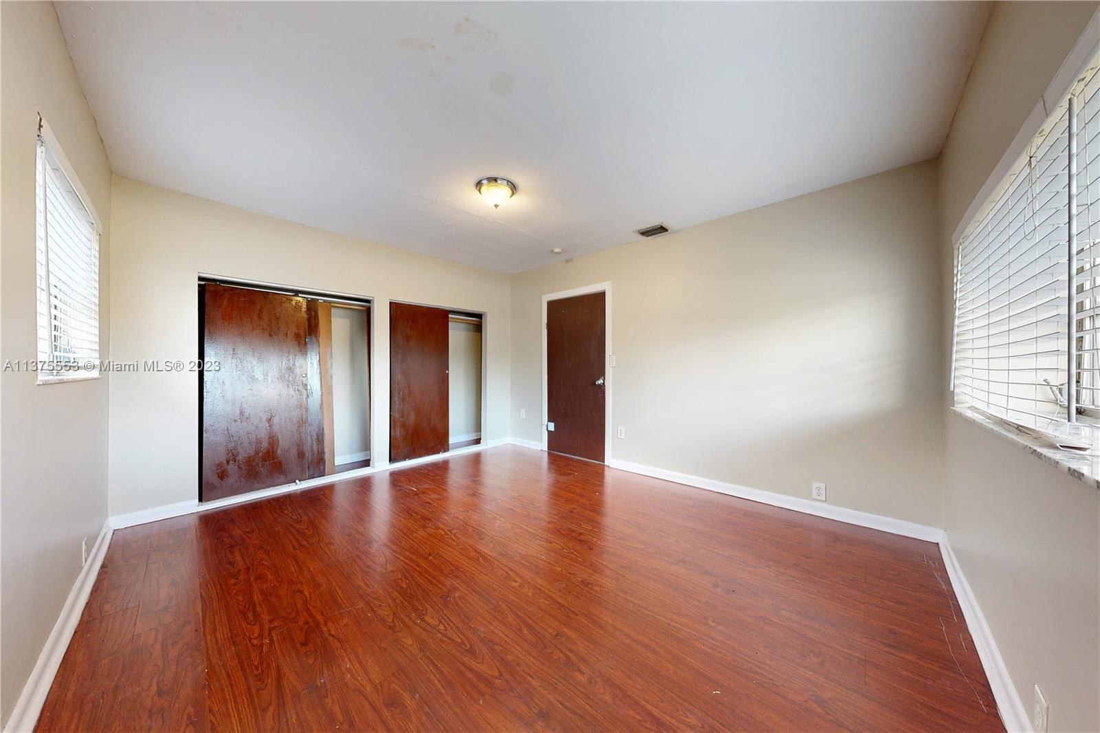 311 NW 206th Ter