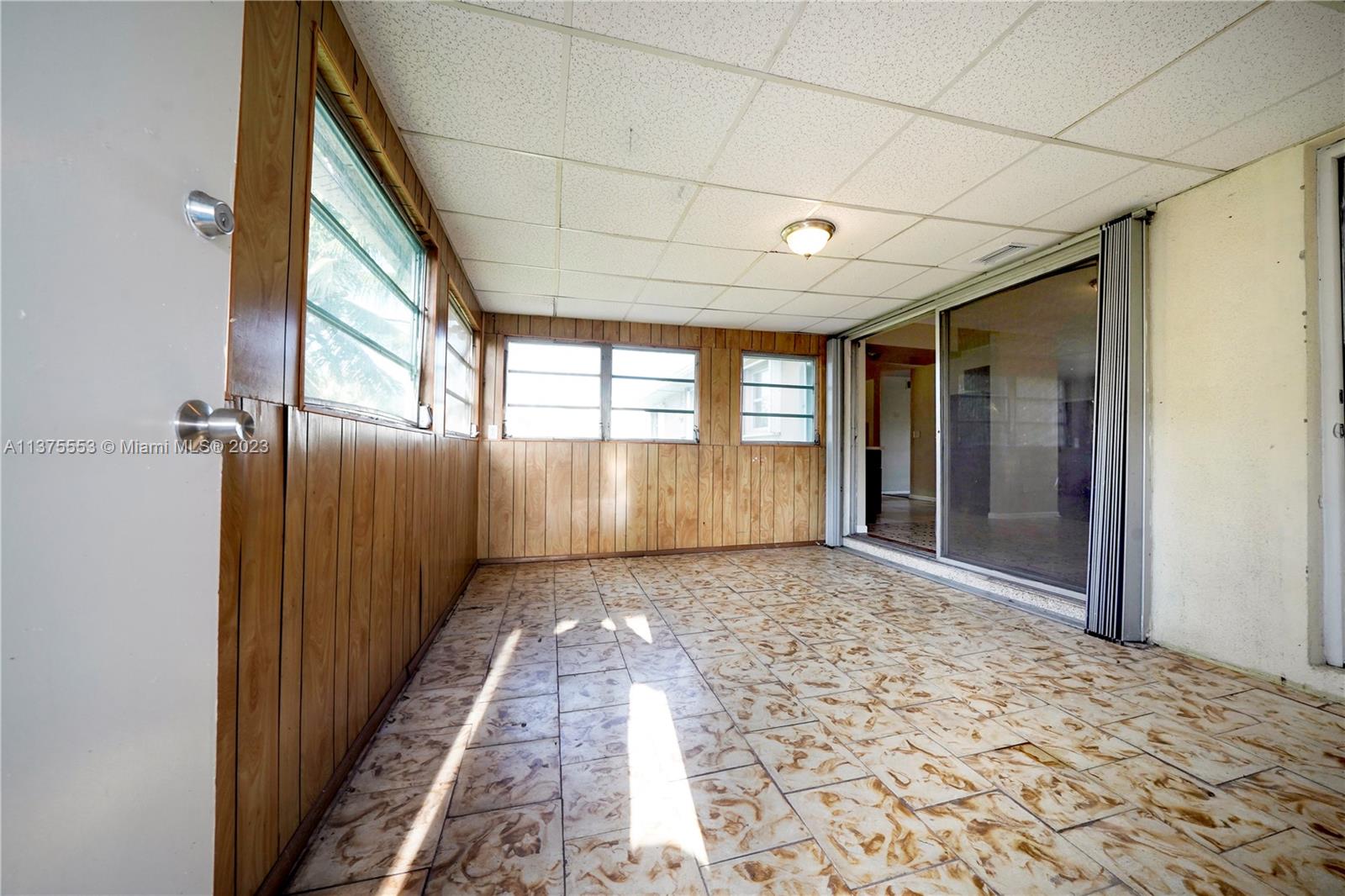 311 NW 206th Ter