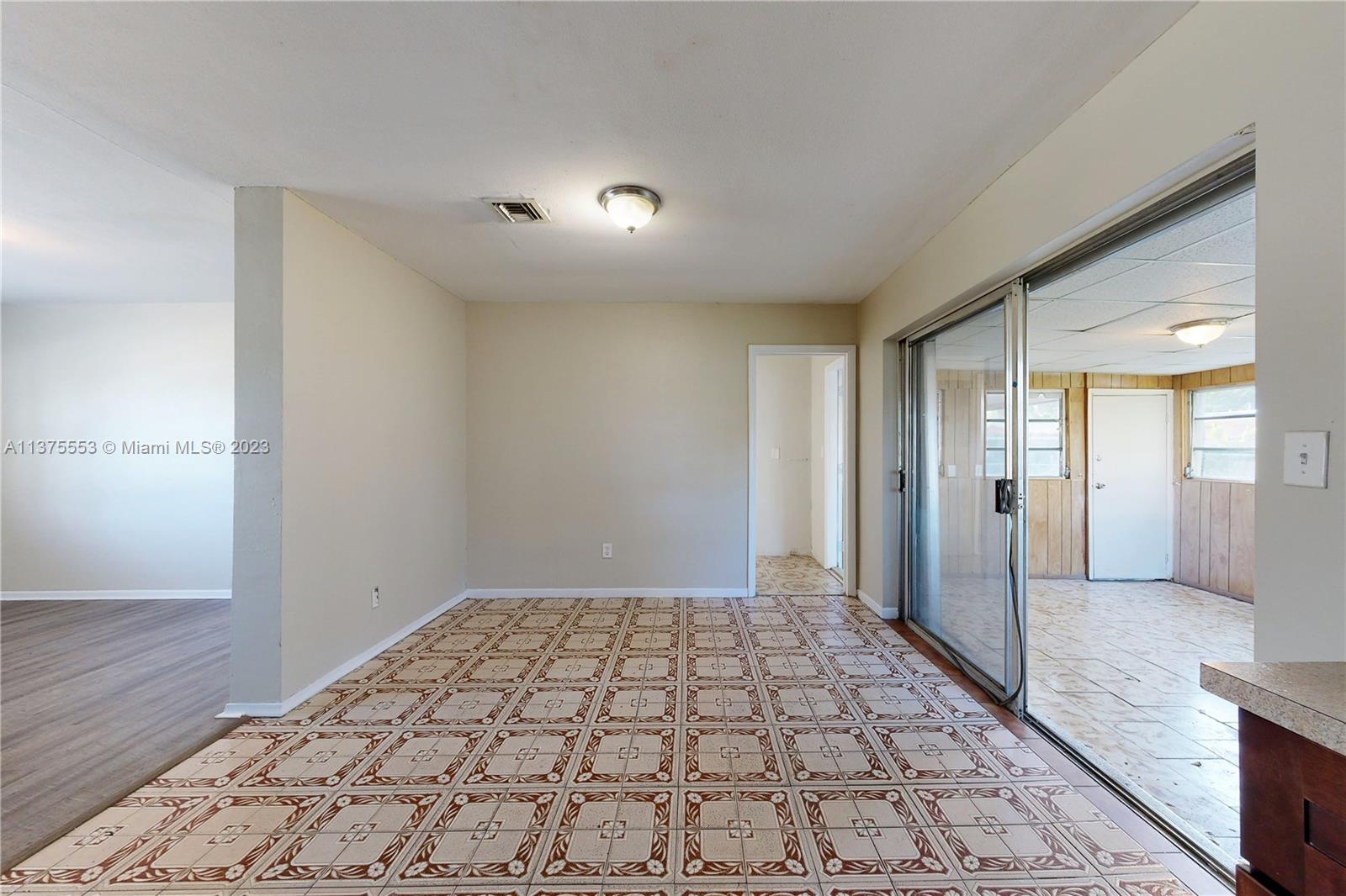 311 NW 206th Ter