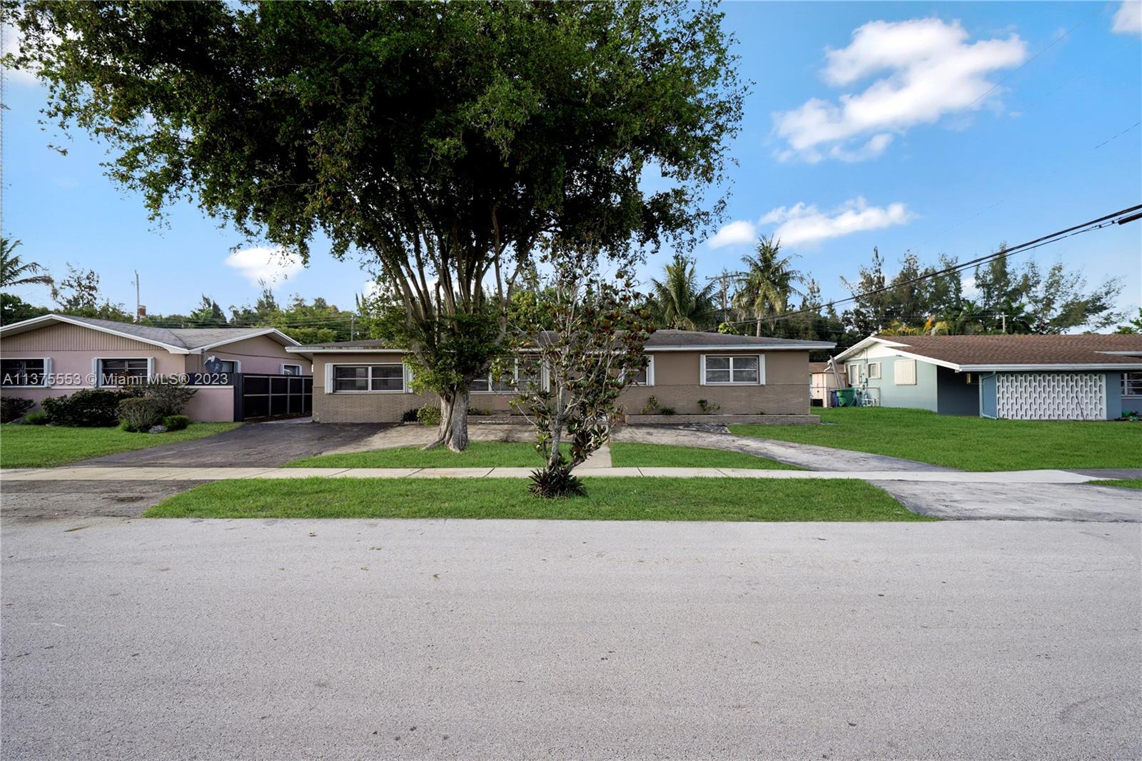 311 NW 206th Ter