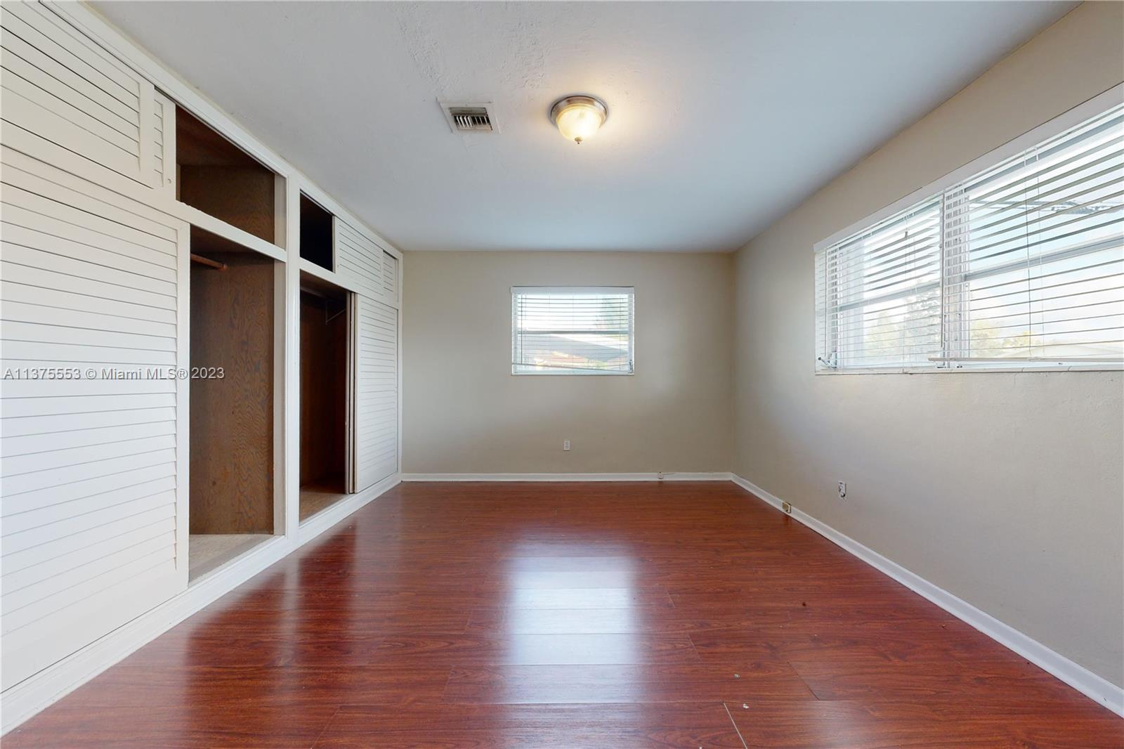 311 NW 206th Ter
