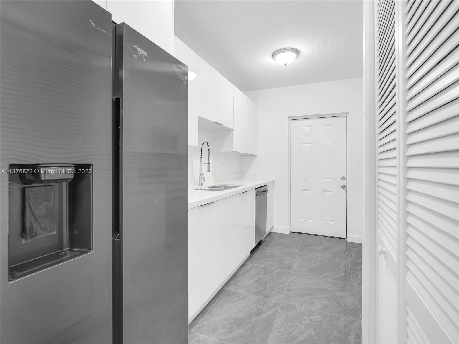 2448 NW 42nd St Unit: A&B