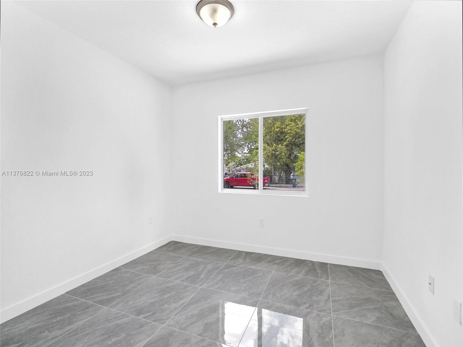 2448 NW 42nd St Unit: A&B
