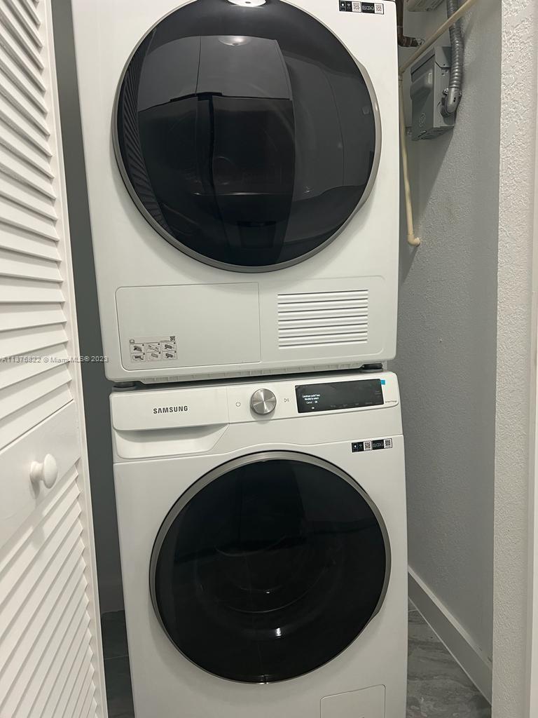 2448 NW 42nd St Unit: A&B