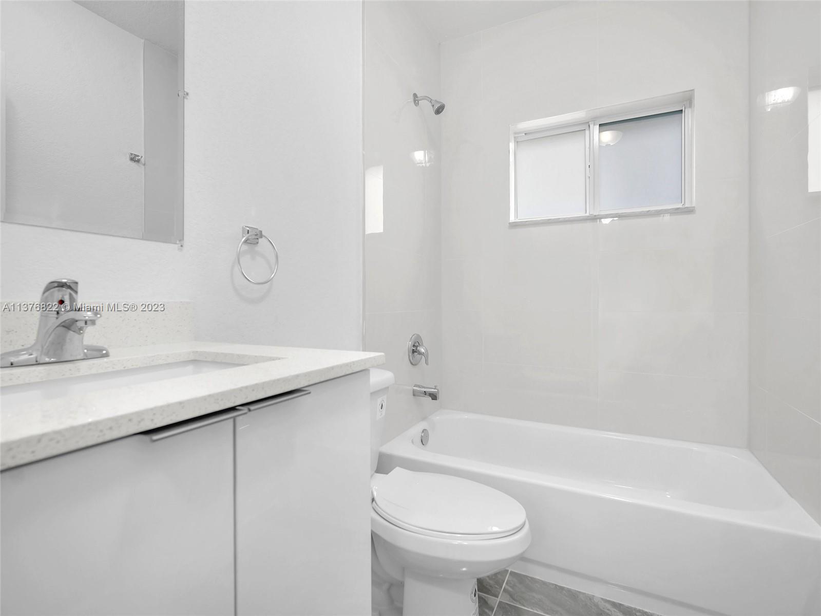 2448 NW 42nd St Unit: A&B
