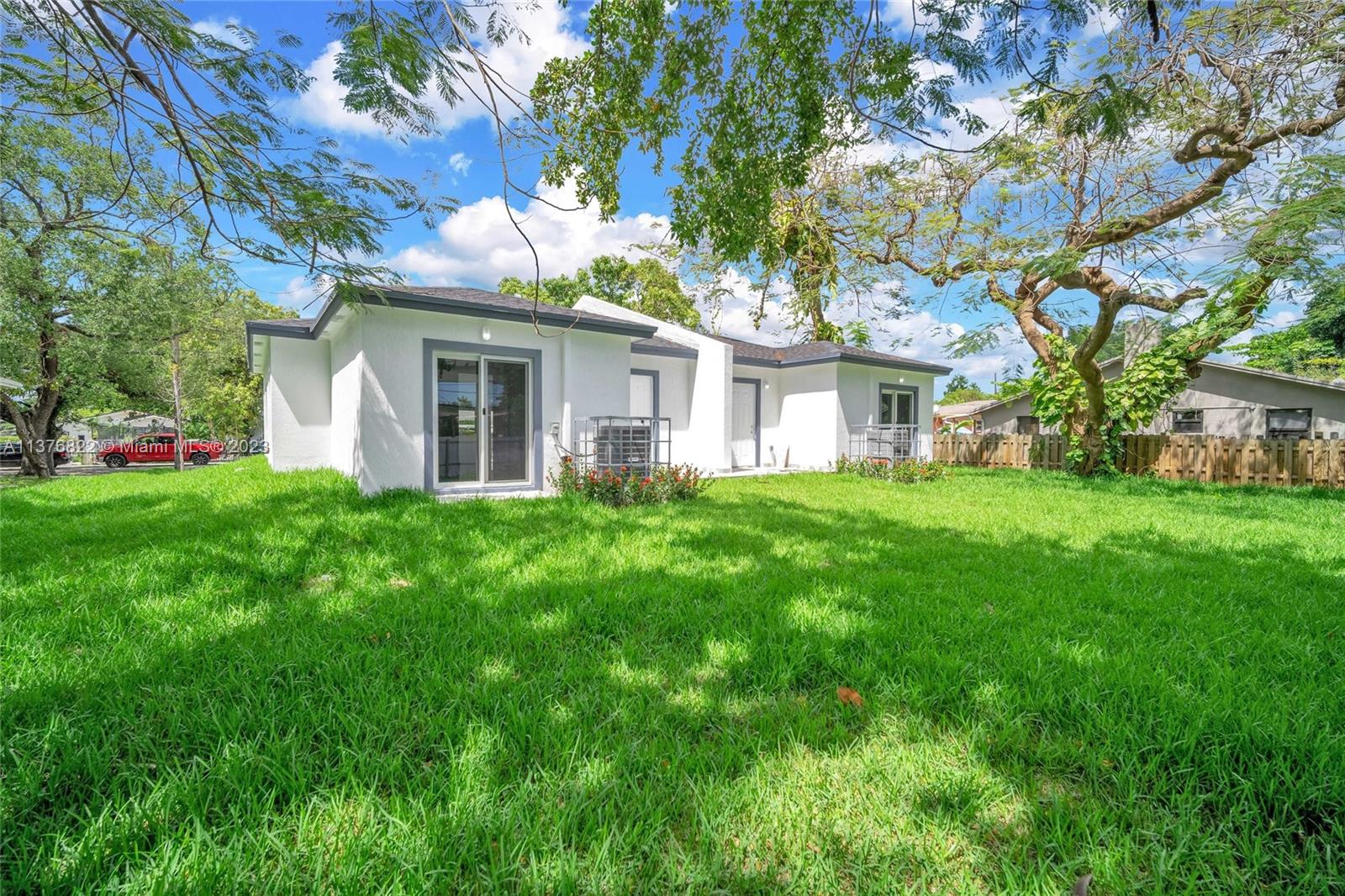 2448 NW 42nd St Unit: A&B