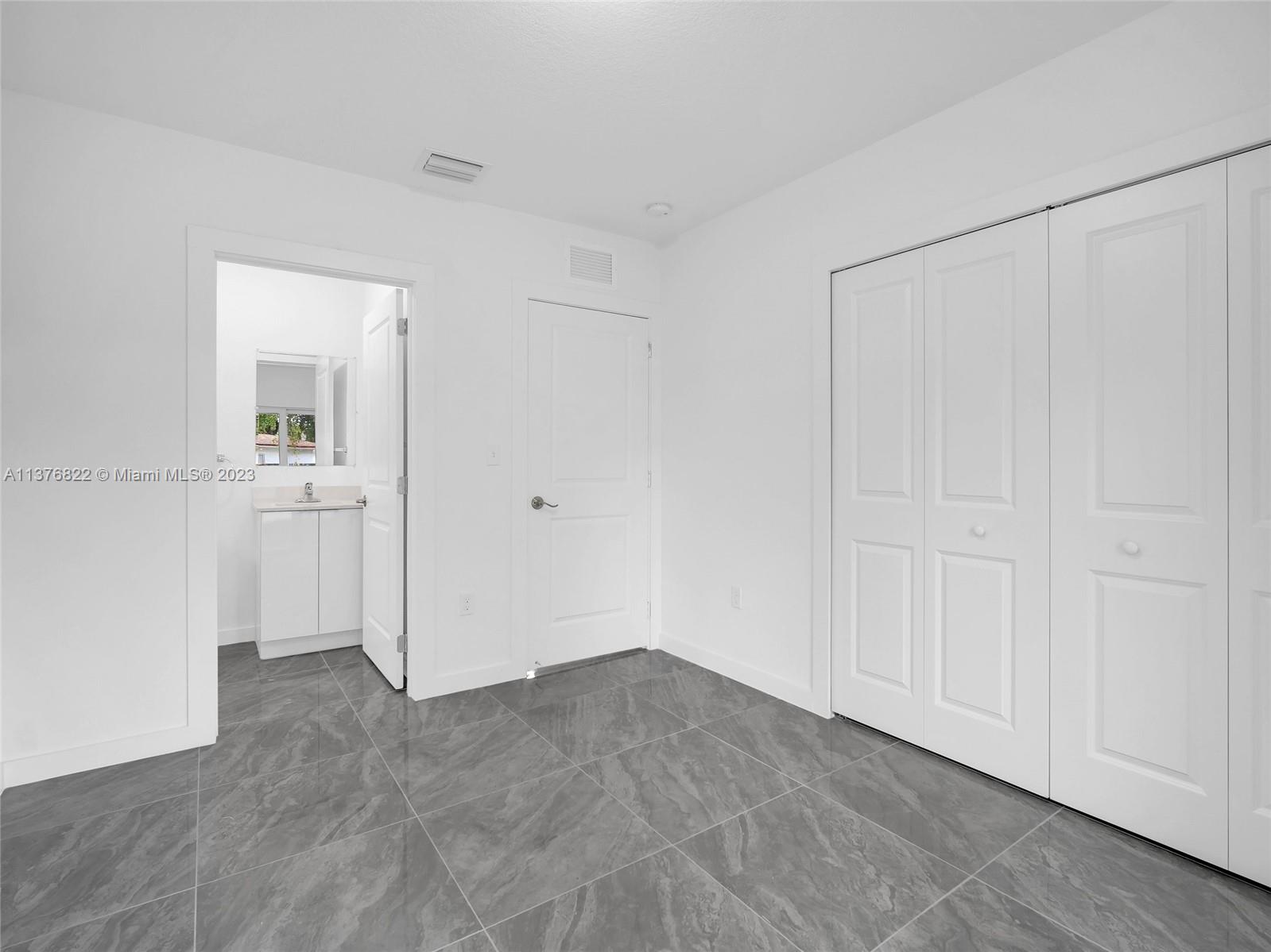 2448 NW 42nd St Unit: A&B