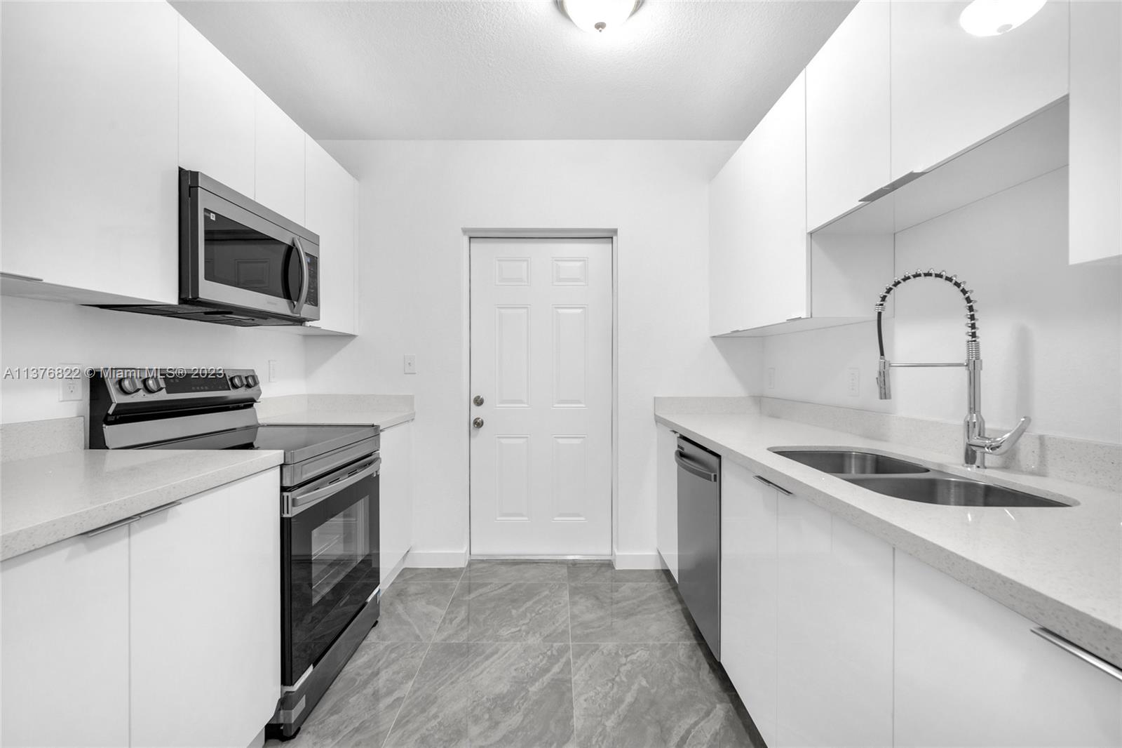 2448 NW 42nd St Unit: A&B