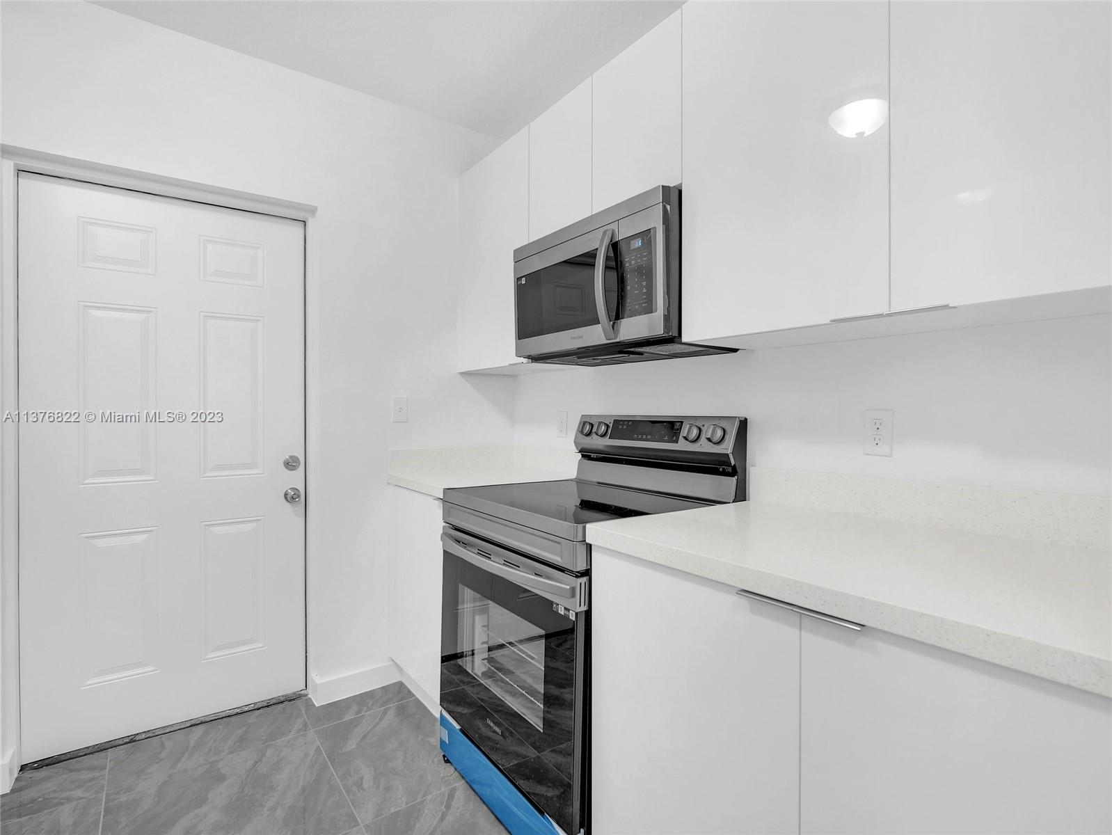 2448 NW 42nd St Unit: A&B