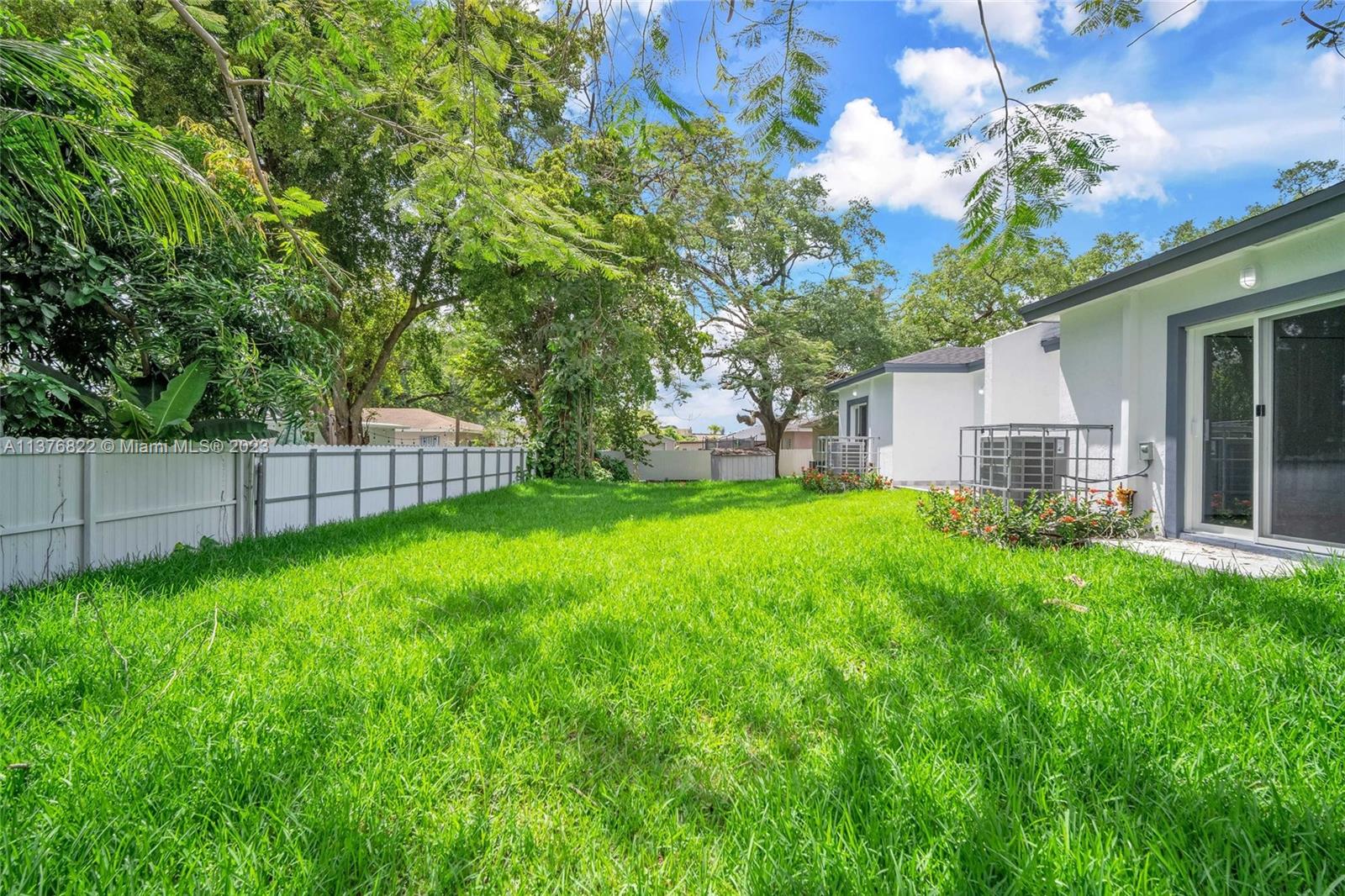 2448 NW 42nd St Unit: A&B