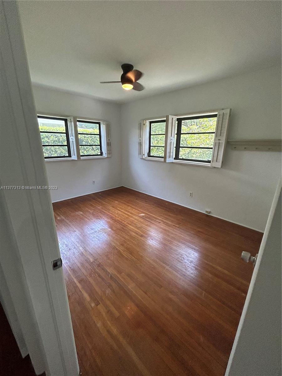 5758 SW 27th St Unit: -