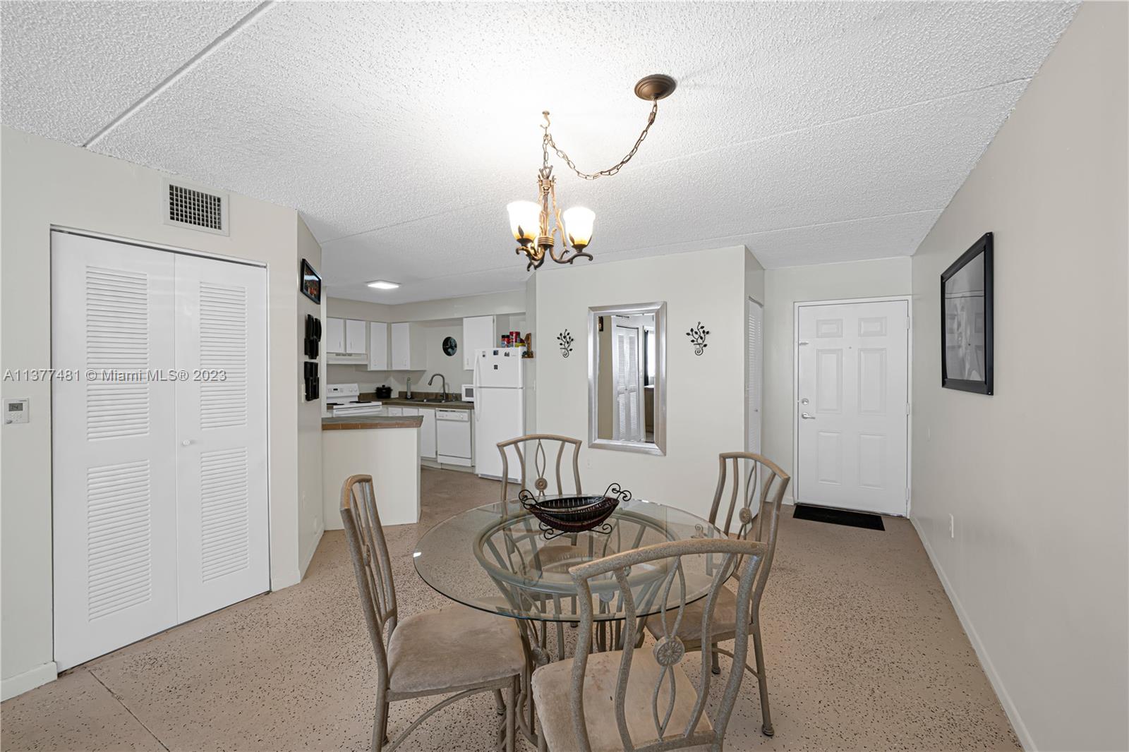 6195 NW 186th St Unit: 115