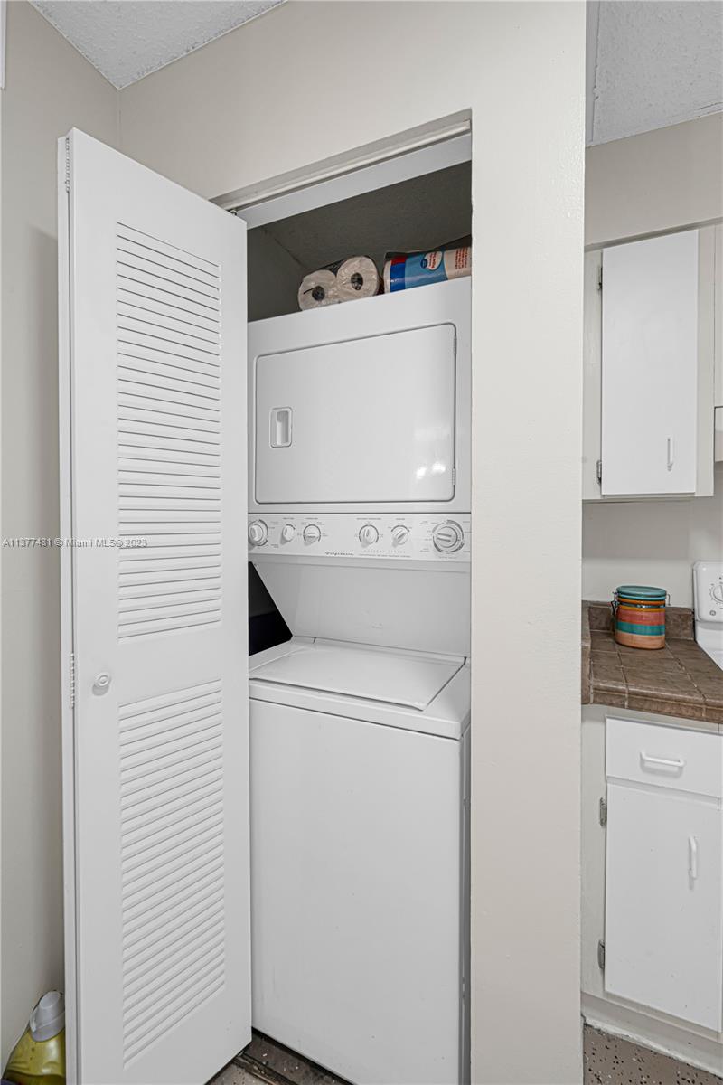 6195 NW 186th St Unit: 115