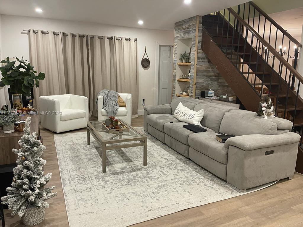 6455 SW 116th Place Unit: E