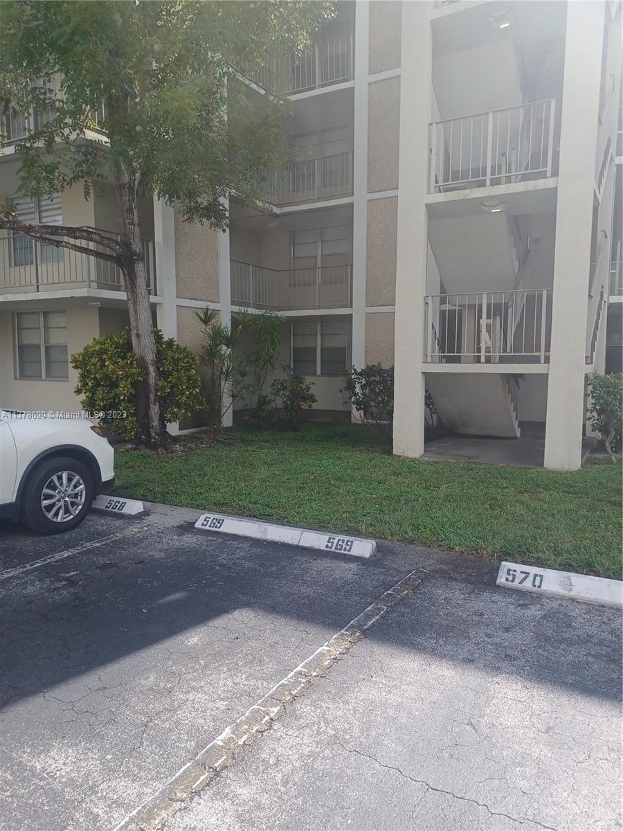 2999 NW 48th Ave Unit: 340