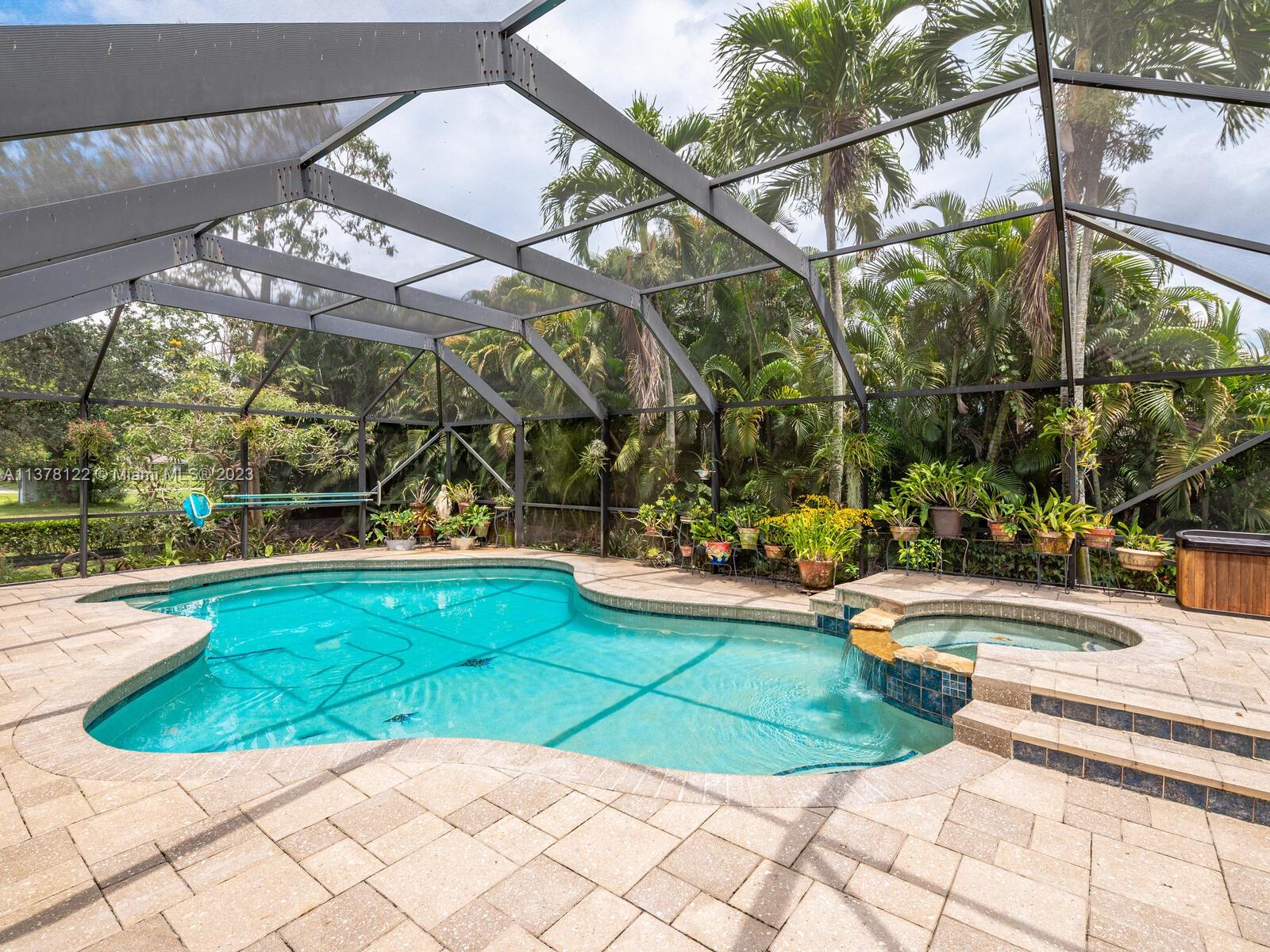 4050 SW 102nd Ave
