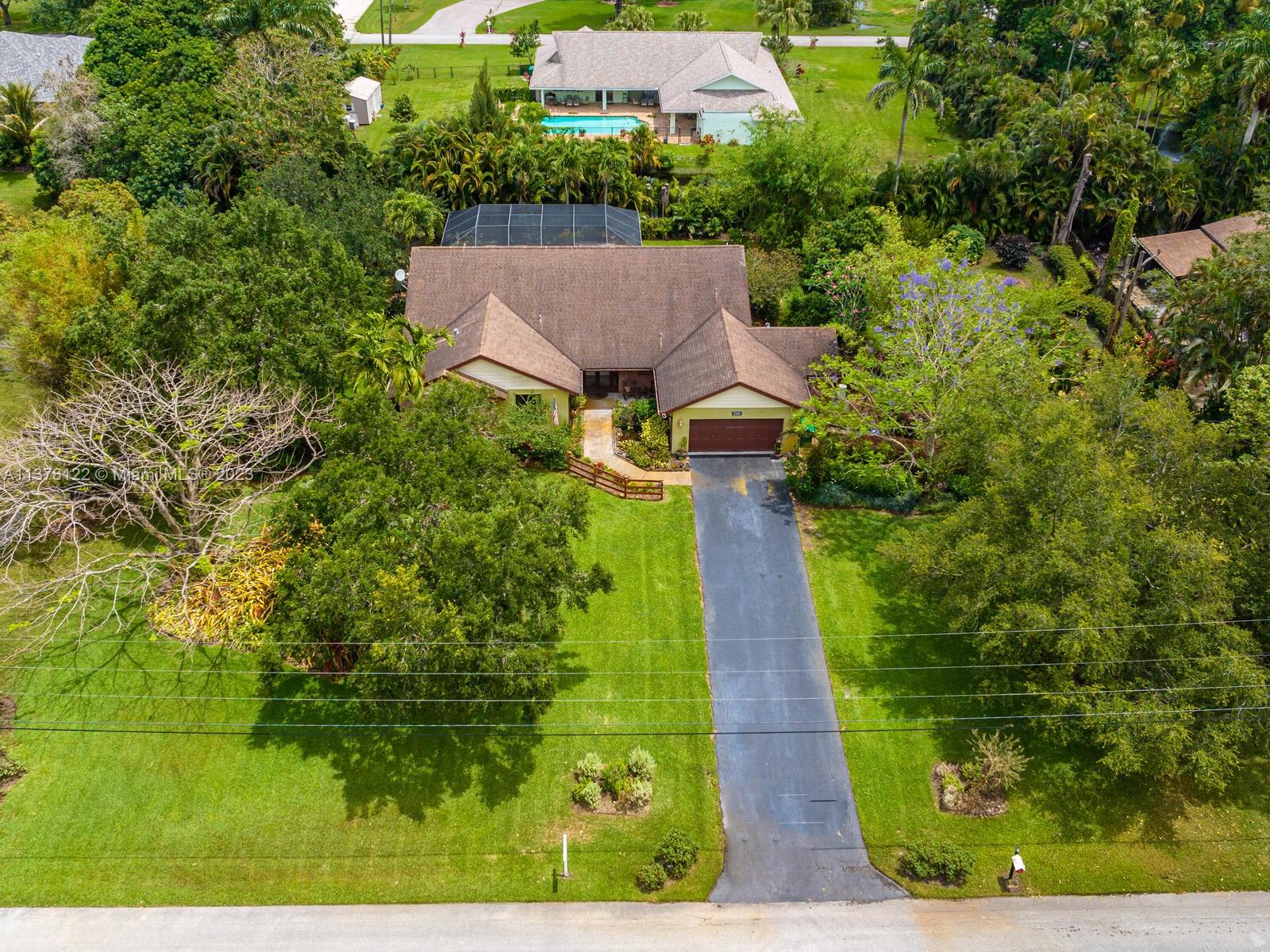 4050 SW 102nd Ave