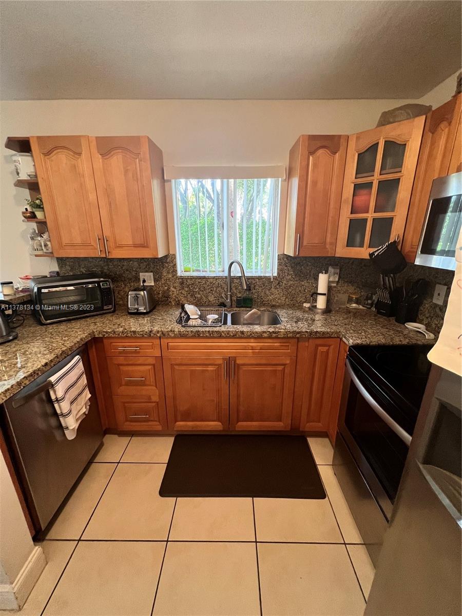 1301 SE 28th Ln Unit: 106-42