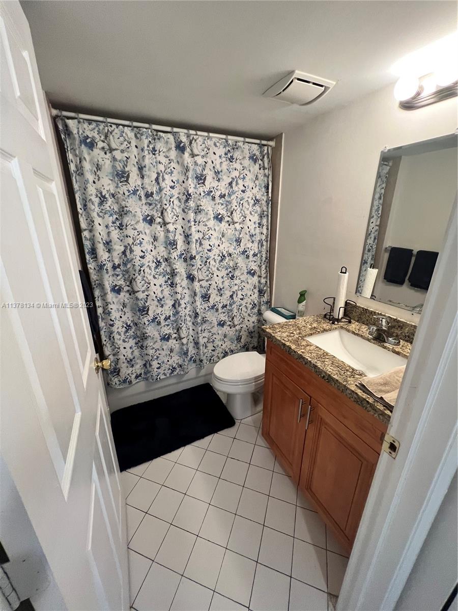 1301 SE 28th Ln Unit: 106-42