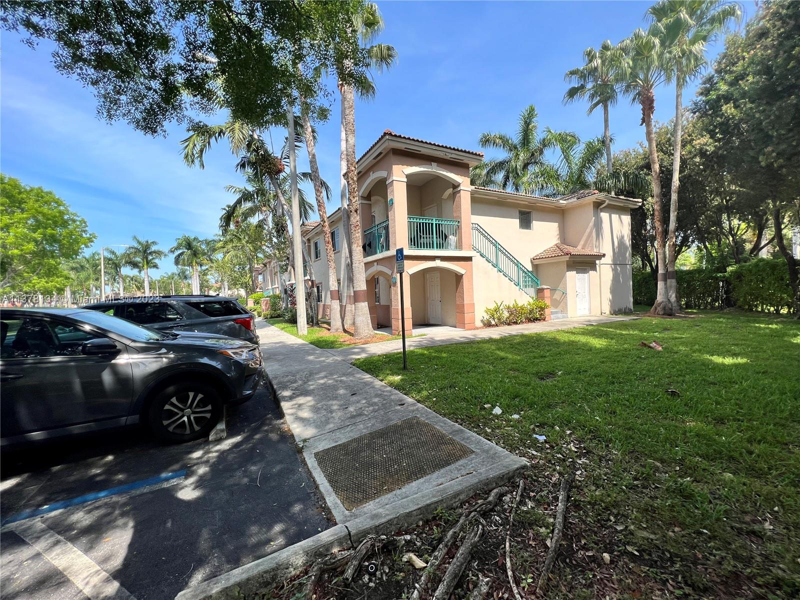 1301 SE 28th Ln Unit: 106-42