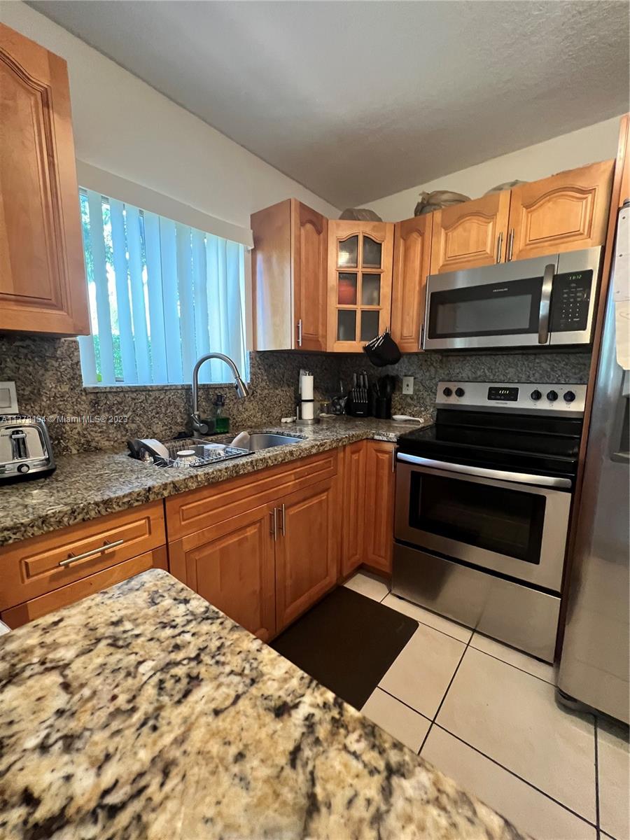 1301 SE 28th Ln Unit: 106-42