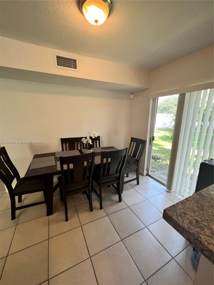 1301 SE 28th Ln Unit: 106-42