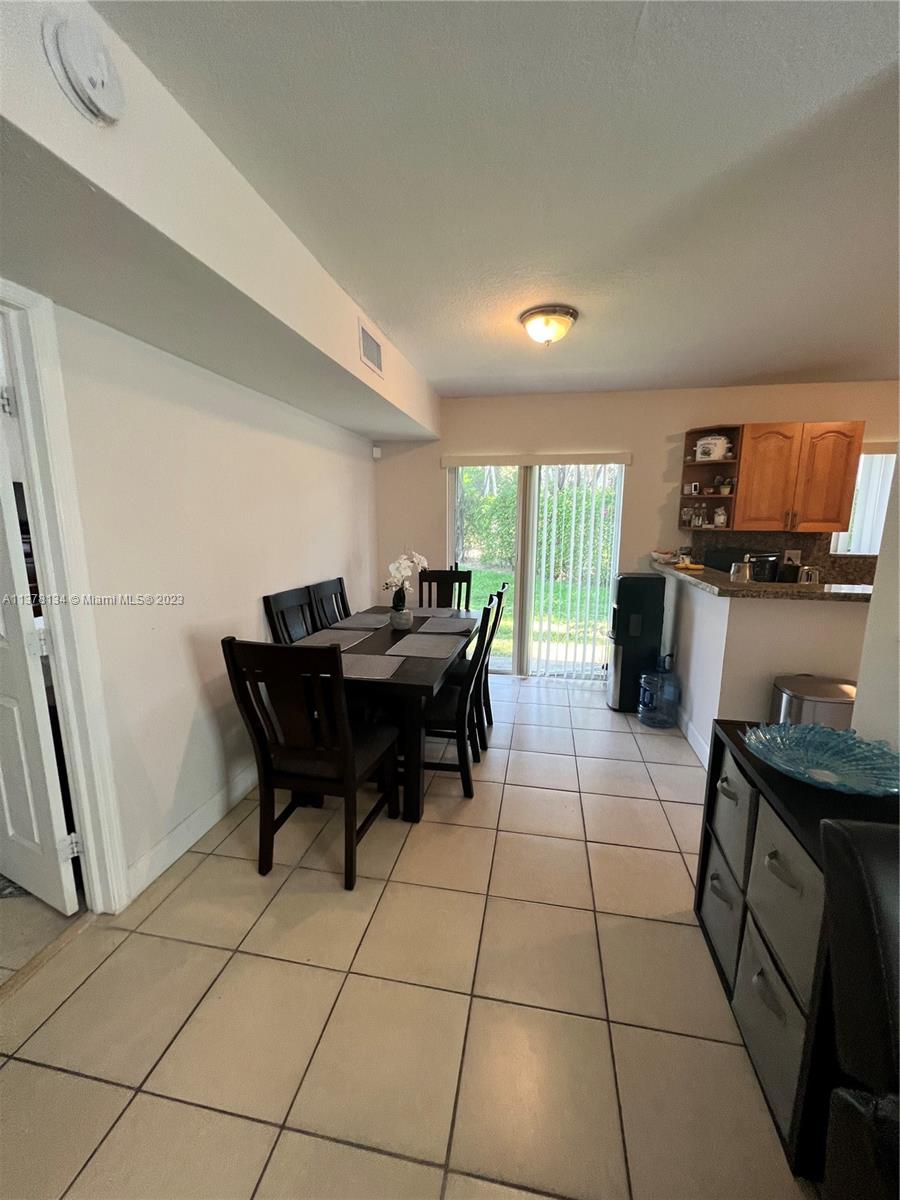 1301 SE 28th Ln Unit: 106-42
