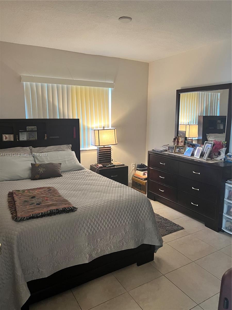 1301 SE 28th Ln Unit: 106-42