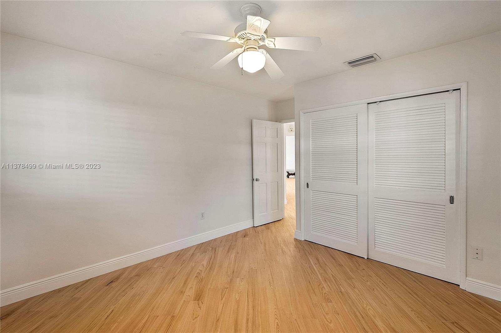 410 Castania Ave