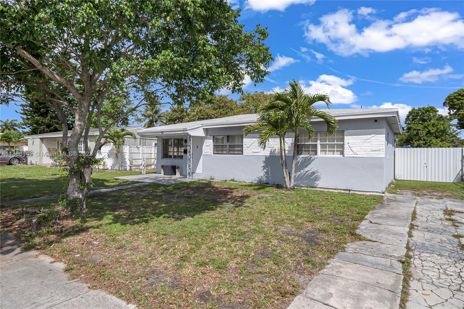 6541 Miramar Pkwy