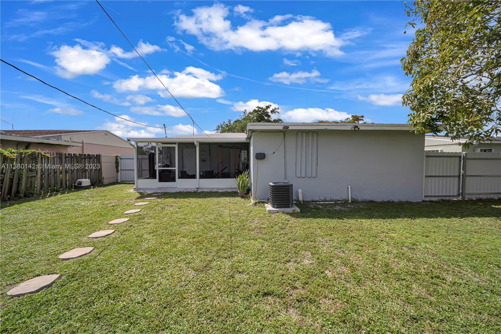 6541 Miramar Pkwy