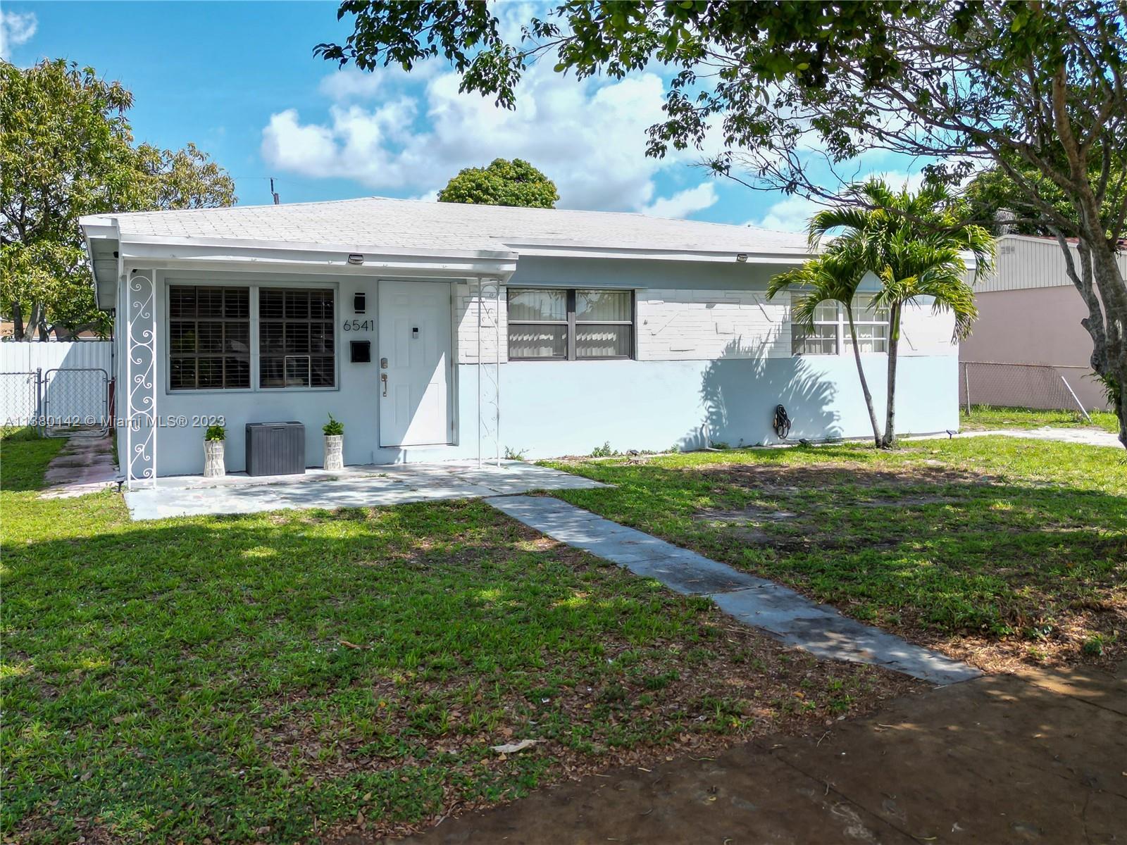 6541 Miramar Pkwy