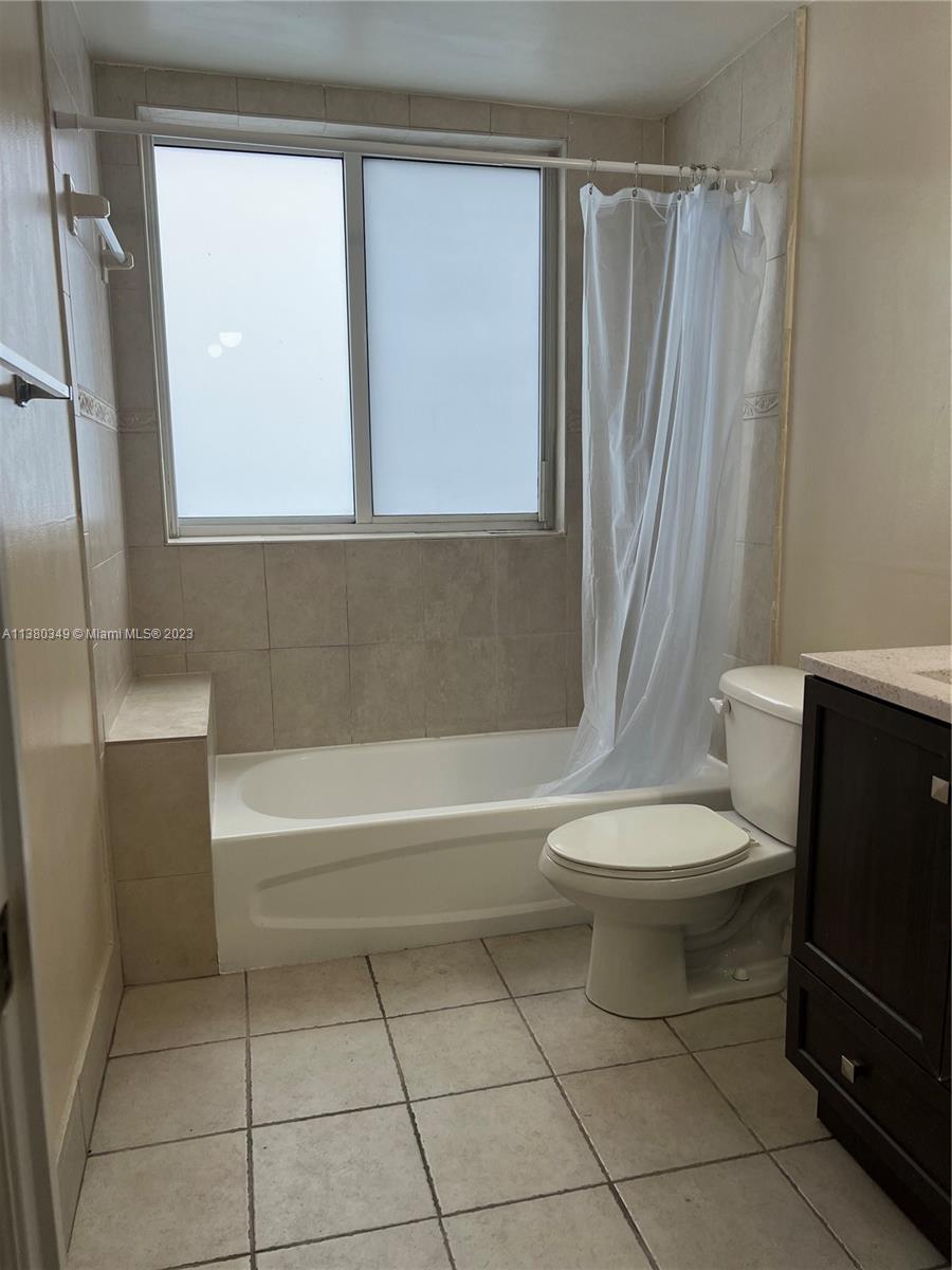 115 SW 42nd Ave Unit: 506