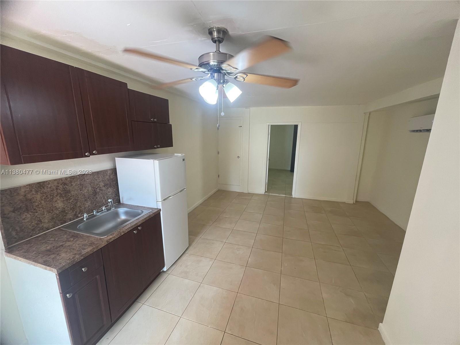 12520 W Randall Park Dr Unit: 4