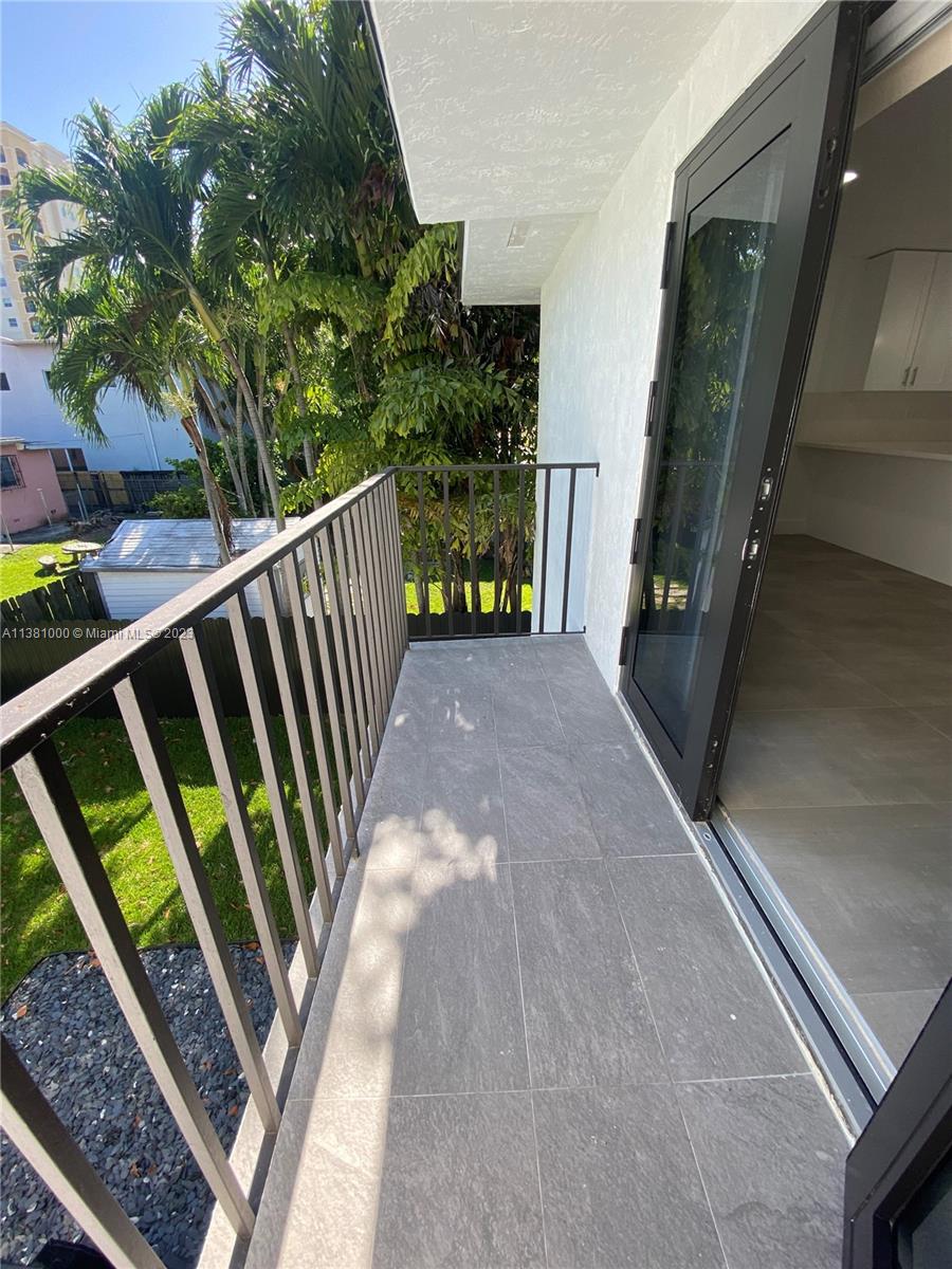 3626 SW 16th St Unit: 3626