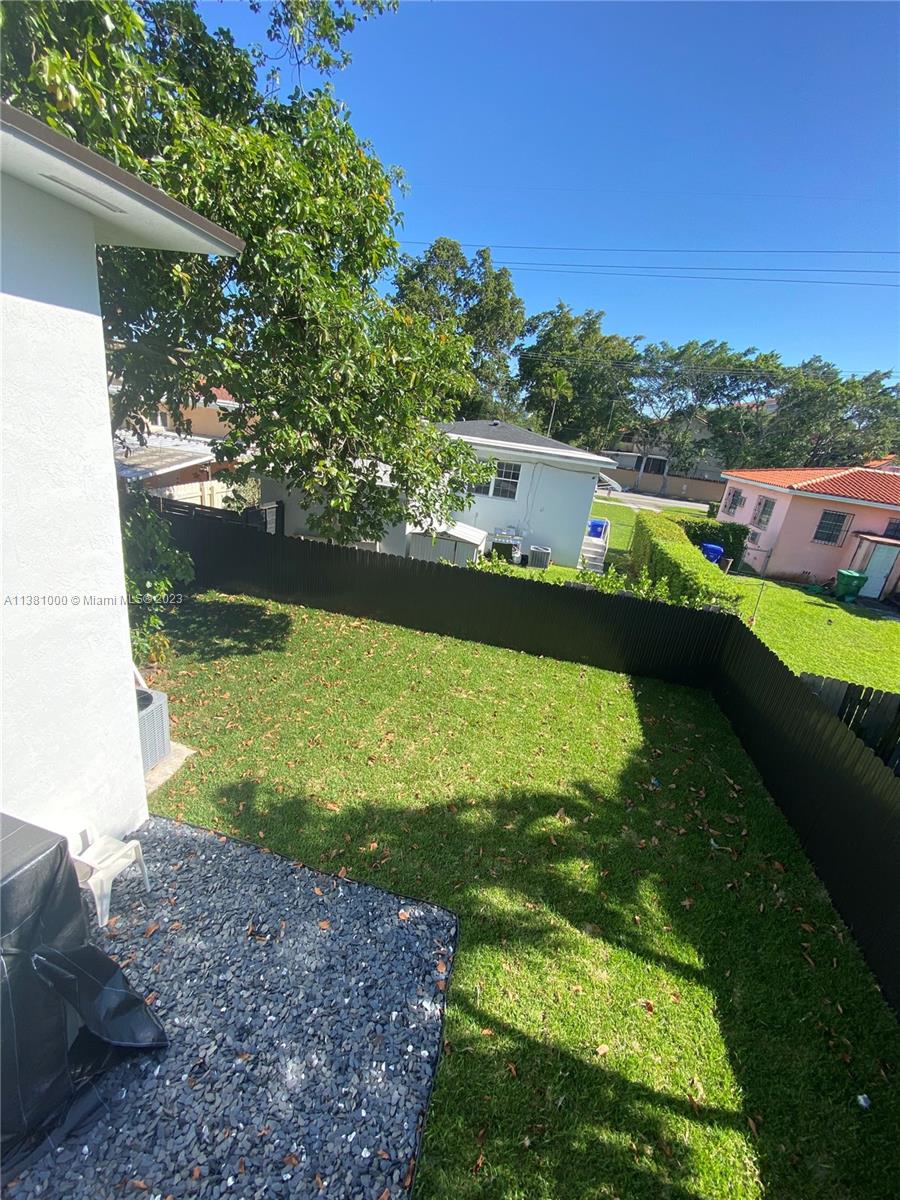3626 SW 16th St Unit: 3626