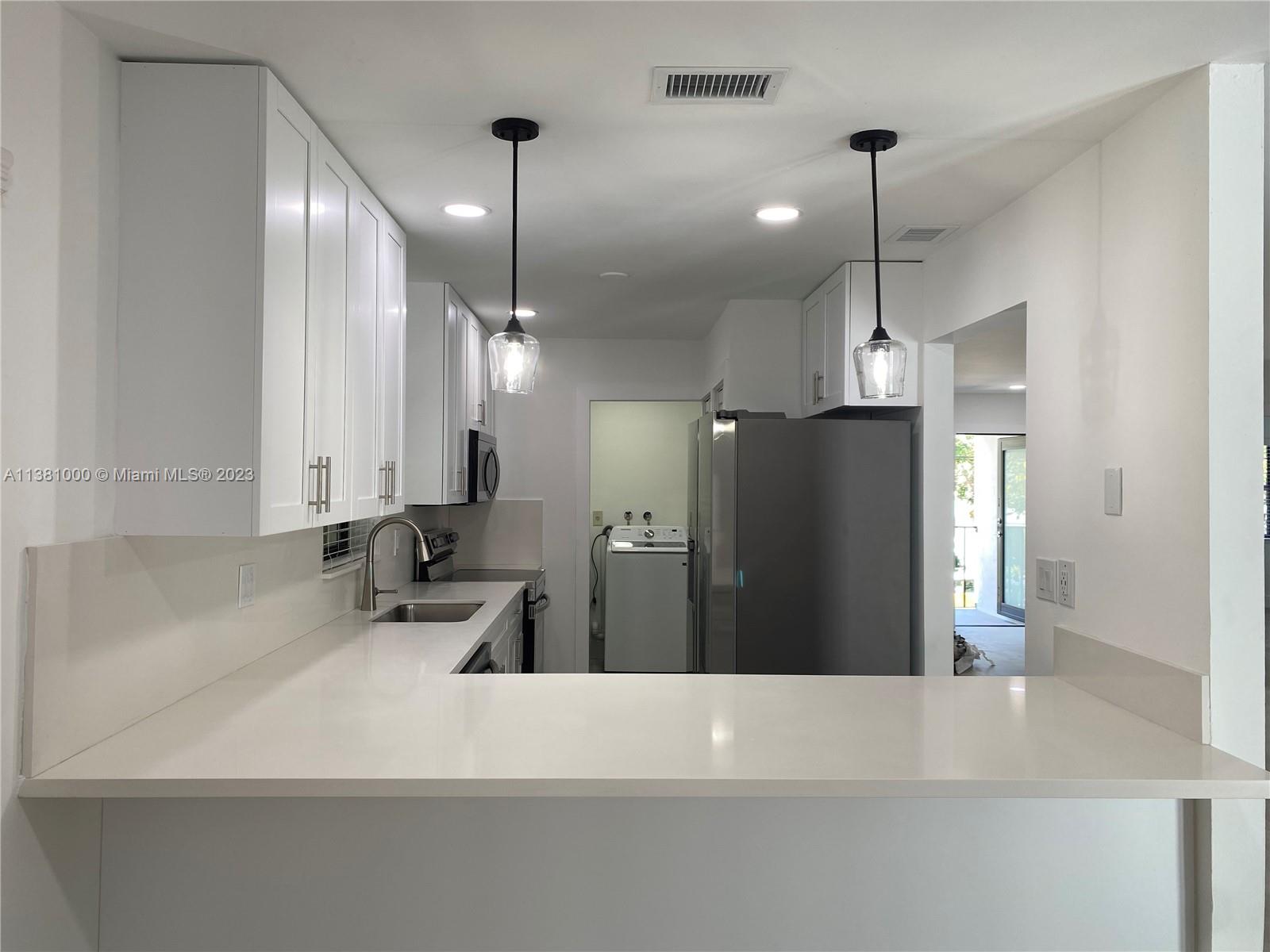 3626 SW 16th St Unit: 3626
