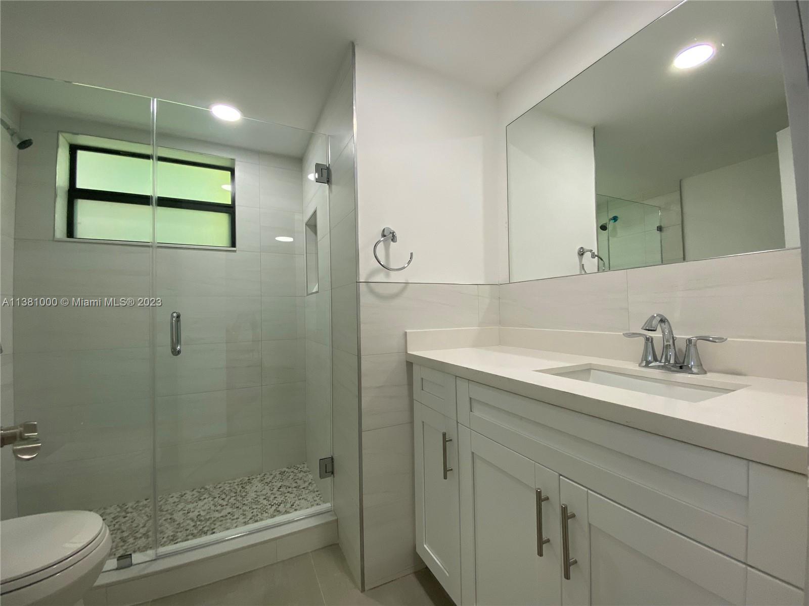 3626 SW 16th St Unit: 3626