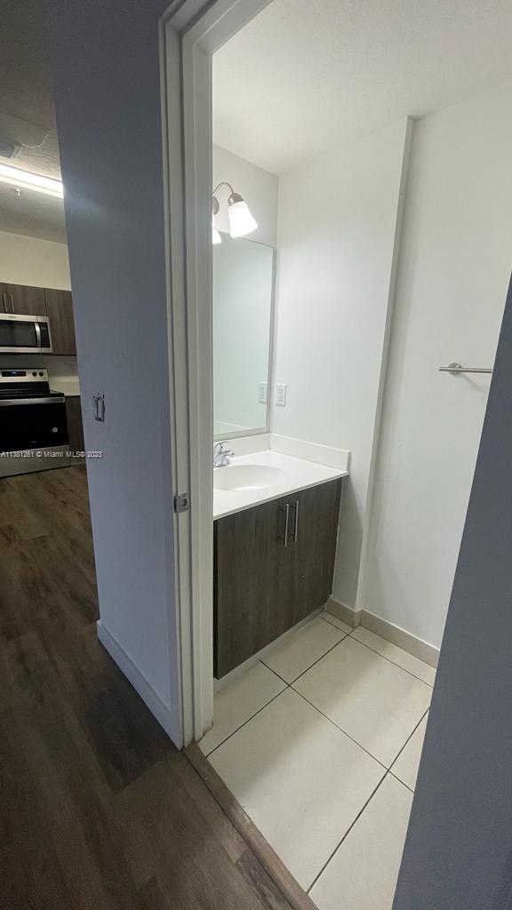 15650 SW 136th St Unit: 209