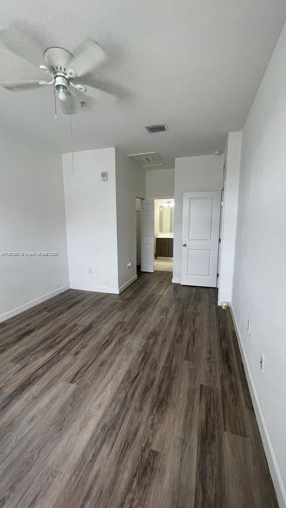 15650 SW 136th St Unit: 209