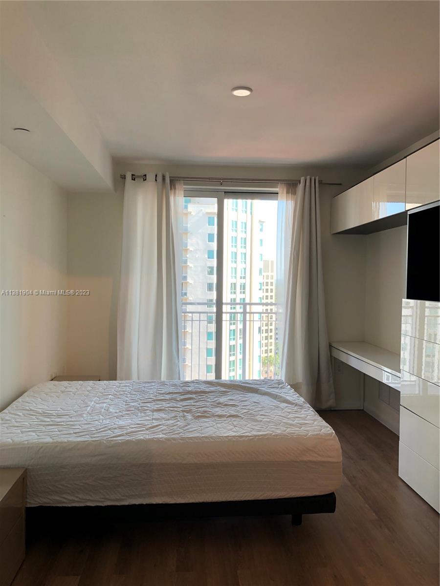 7350 SW 89th St Unit: 2108S